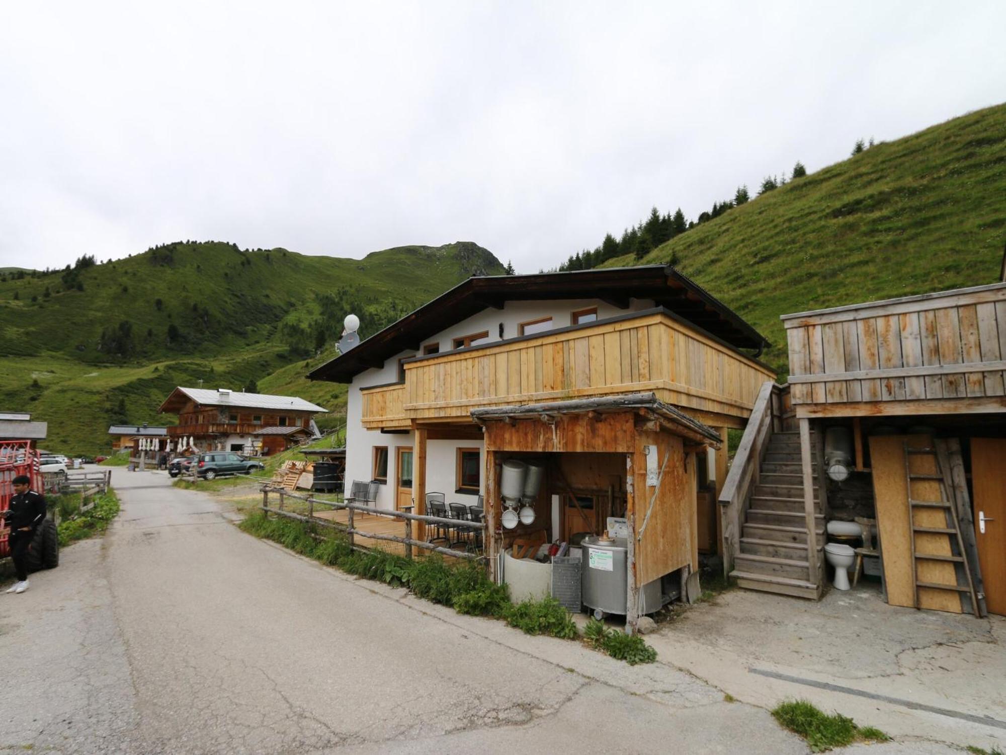 New Holiday Home On The Alm With Terrace And Balcony Zellberg Bagian luar foto